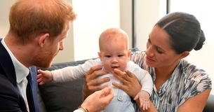 Meghan et Harry publient une photo inédite de bébé Archie au Canada