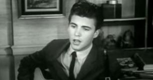 "Lonesome Town" in uitvoering van Ricky Nelson geeft na al die jaren nog steeds een brok in de keel