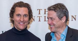 Interrogé dans une interview sur le rencard entre sa mère, 88 ans, et le père de Hugh Grant, 91 ans, Matthew McConaughey répond "pourquoi pas ?"
