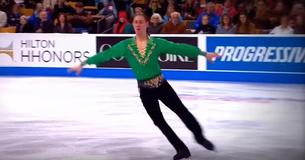19-jähriger Eiskunstläufer führt irische Riverdance-Routine auf und wird mit 	stehendem Beifall belohnt