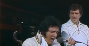 Zeldzaam beeldmateriaal van één van Elvis' laatste optredens.