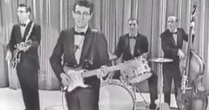 Zeldzaam beeldmateriaal van een optreden van Buddy Holly & The Crickets uit 1957.