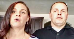 Une femme qui entend son mari qui a du mal à respirer un mois seulement après avoir passé un examen médical avec succès envoie un avertissement urgent