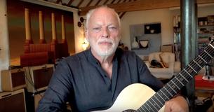 David Gilmour, de Pink Floyd, a vendu sa collection de guitares pour 21,5 millions de dollars et il a tout donné pour lutter contre le changement climatique