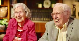 Zij is 105, hij is 107 - "'s werelds oudste stel" volgens Guinness World Records viert hun huwelijk van 8 decennia