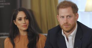 Meghan Markle et le Prince Harry s'assoient pour une réunion privée au Palais de Buckingham avec de jeunes dirigeants