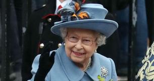 La reine Elizabeth devient le quatrième plus long monarque du monde