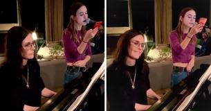 Courteney Cox koopt 15-jarige dochter om om "Anyone" van Demi Lovato te zingen