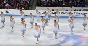 Des patineurs offrent une performance que vous ne serez pas prêts d'oublier de si tôt