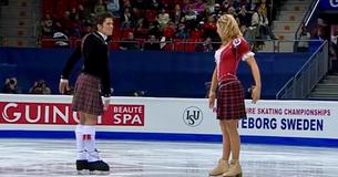 Des frères et sœurs exécutent une routine risquée de patinage artistique
