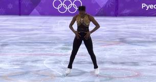 Franse figuurschaatsster voert dans uit op de muziek van Beyoncé en The Beyhive vindt het te gek
