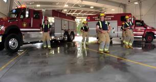 Des pompiers volontaires casse la baraque en relevant un défi de danse