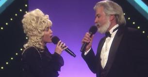 Miley Cyrus e Jimmy Fallon reinterpretano "Islands In The Stream" di Kenny Rogers e Dolly Parton