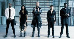 Pentatonix donne des frissons au public avec une performance envoûtante de "The Sound of Silence"