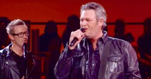 Blake Shelton esitti 'Suspicious Minds' kappaleen osana Elvikselle osoitettua tribuuttia