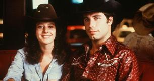 Le 40ème anniversaire de "Urban Cowboy" de John Travolta, considéré comme le film qui a sauvé sa carrière