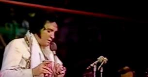 Elvis Presley's "It's Now or Never" live optreden