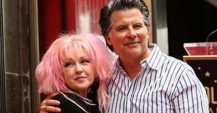 Te presentamos a David Thornton, el marido de Cyndi Lauper