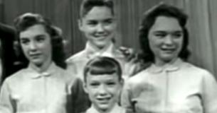 Quatre sœurs sont apparues à la télévision il y a 60 ans pour interpréter une chanson dont les téléspectateurs se souviendront peut-être