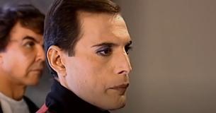Clip des coulisses de la dernière fois où Freddie Mercury est apparu à la caméra