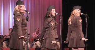 Estas chicas nos llevan a los años 40 con un clásico del "boogie-woogie"