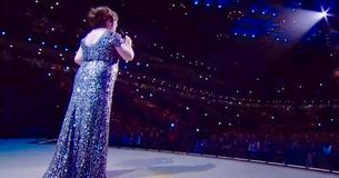 Susan Boyle befördert "You Raise Me Up" in himmlische Höhen