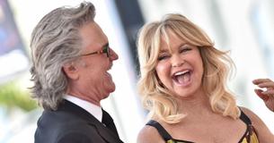 Goldie Hawn y Kurt Russell bailan en la cocina en un alegre video de confinamiento