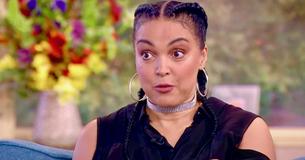 Une mère de quatre enfants dit qu'elle est toujours célibataire parce qu'elle est trop "jeune et belle" pour sortir avec des hommes de son âge