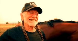 Willie Nelson Rescued & Saved Over 70 Horses' Lives