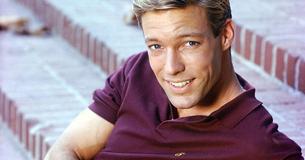 À 86 ans, l'acteur Richard Chamberlain est toujours aussi impressionnant