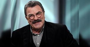 Tom Selleck a passé 10 ans à filmer « Blue Bloods » ! Présentation de son long parcours