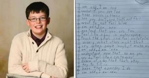 Ragazzo autistico scrive una poesia come compito e la sua insegnante resta sbalordita