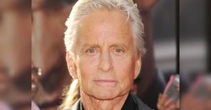 Michael Douglas, 76 ans, voit son petit-fils d'un mois, Ryder T. Douglas, pour la première fois