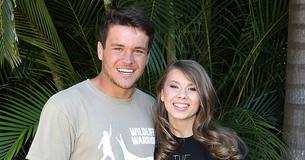 Bindi Irwin donne naissance à une petite fille et rend hommage à son défunt père Steve en lui donnant son nom