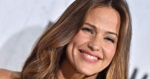 Il est peut-être temps de normaliser son corps après une grossesse. Jennifer Garner est tout à fait d'accord.