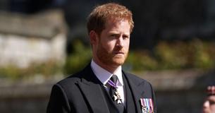 Le prince Harry est en compétition avec William et Charles pour être « meilleur royal », affirme la biographe royale