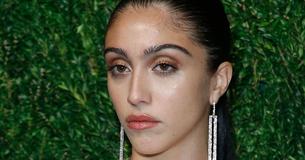 Madonnas Tochter Lourdes 'Lola' Leon spricht offen über das Bezahlen der College-Gebühren -  sie sagt, sie sei kein 'talentloses reiches Kind'