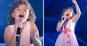 La jeune chanteuse roumaine est la preuve vivante que le talent musical n'est pas lié à l'âge