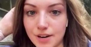 Une femme dépense des milliers de dollars pour le mariage d'une amie mais n'a pas été invitée à cause de son travail