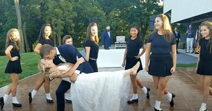Irish Dancers Entertain Wedding Guests And Bride Joins Them To Astonish The Crowd With Her Performance