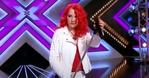 Audience Quickly Regrets Snickering At Redheaded Woman When She Blows The Roof Off With Queen Classic Song In Defiant Performance