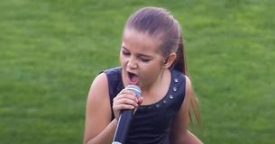 Little Girl Sings Queen Megahit Giving Crowd An Unforgettable Performance
