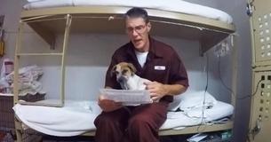 Prison Inmate Says Goodbye To Puppy He Raised In Cell, New Owner Receives A Handwritten Note
