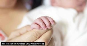La mère d'un homme n'aime pas le choix du nom de son bébé - elle dit qu'il serait mieux pour un cheval