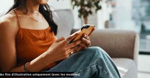 Une femme refuse de changer de nom après que son ex-mari s'est remarié. Sa nouvelle femme est contrariée