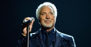 Le fils séparé de Tom Jones était sans abri et dormait dans un refuge malgré la fortune de plusieurs millions de dollars de son père