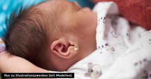 Mutter lässt ihre Kinder nicht mehr mit Schwiegermutter allein, nachdem sie ihrem Neugeborenen hinter dem Rücken die Ohren piercen ließ