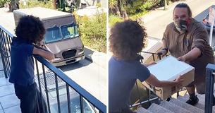 Postbote bemerkt, dass ein Junge keine Pakete bekommt und liefert ihm persönlich etwas aus