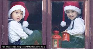 After Kids Doubt Existence Of Santa Clause, Mother Imagines And Implements Creative Solution