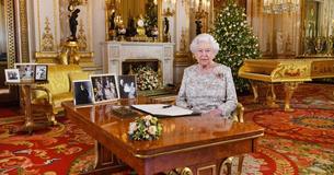 Windsor Castle Will Host The Royal Christmas For The 2nd Time In 34 Years - The Queen Has Decorated Accordingly